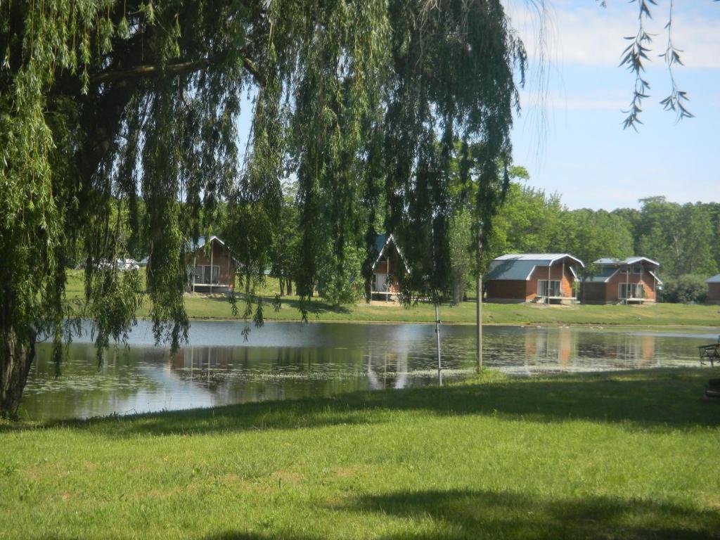 Serenity Springs - Michigan City Springfield Exterior photo