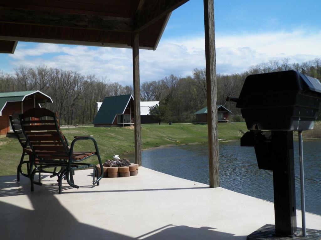 Serenity Springs - Michigan City Springfield Room photo